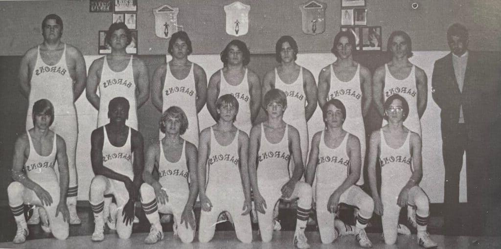 美高梅官方网摔跤队1975 -国家冠军